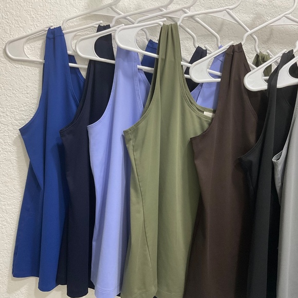 Chico' Tank Tops Large (12/14) 7 tops Stretch size - Picture 2 of 3